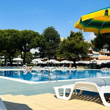 In A Modern Bibione